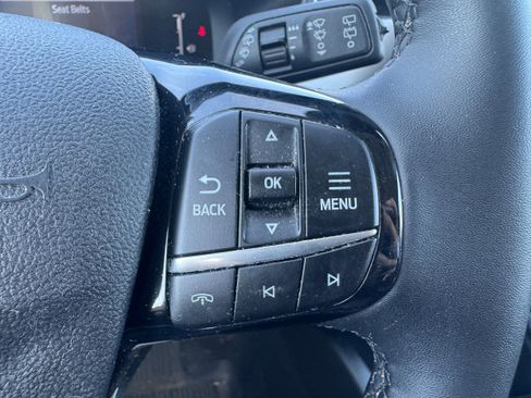 Used 2024 Ford Escape Active AWD/4WD image 17