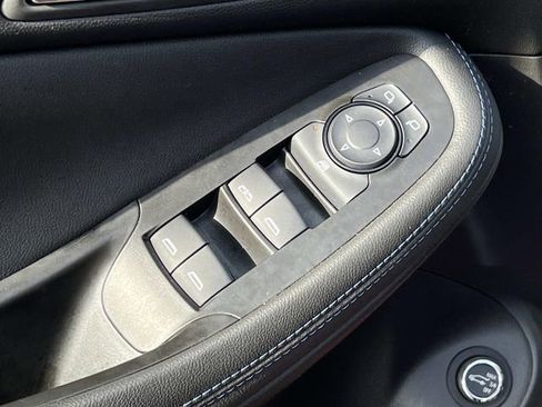 Used 2026 Buick Encore GX Sport Touring w/ Advanced Technology Package image 16