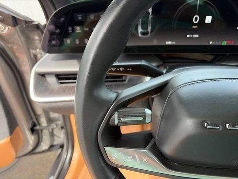 Used 2023 Lucid Air Touring AWD/4WD image 16