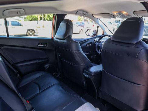 Used 2021 Toyota Prius Prime Limited FWD image 17