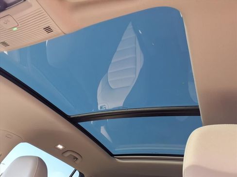 Used 2025 Volkswagen Atlas SEL image 21