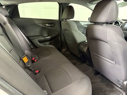 Used 2017 Chevrolet Malibu LS image 17