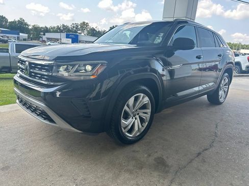 Used 2020 Volkswagen Atlas Cross Sport SEL AWD/4WD image 4