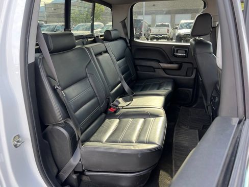 Used 2018 GMC Sierra 2500 Denali w/ Duramax Plus Package AWD/4WD image 20
