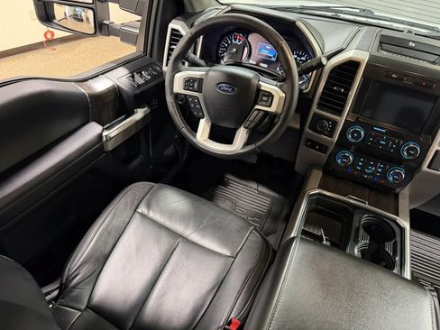 Used 2020 Ford F350 4x4 Crew Cab DRW Super Duty image 66