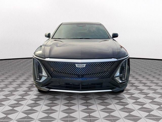 Certified 2024 Cadillac Lyriq Luxury RWD image 2
