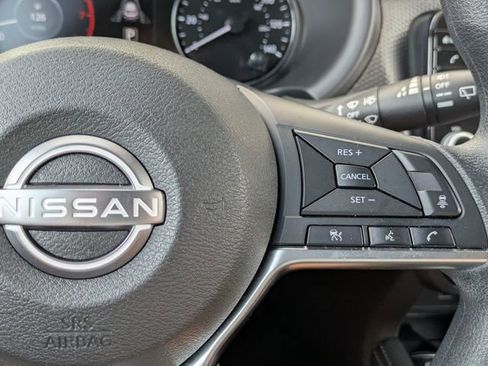 Used 2023 Nissan Kicks SV image 19