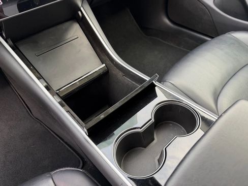 Used 2018 Tesla Model 3 Long Range image 25