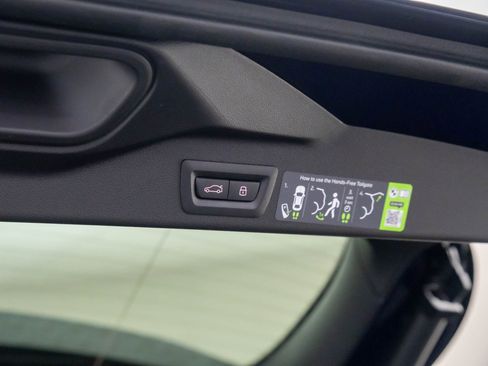 New 2026 BMW X5 xDrive50e w/ Executive Package image 32