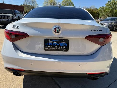 Used 2020 Alfa Romeo Giulia Ti w/ Nero Edizione image 4