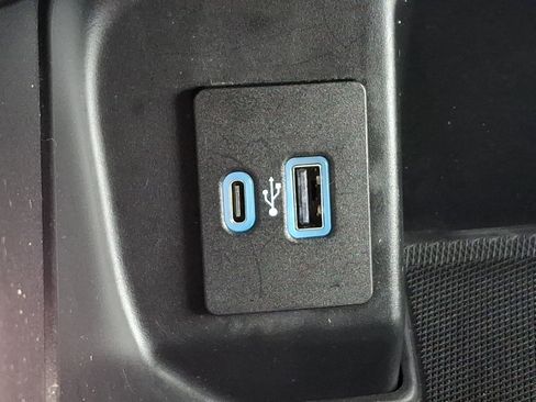 Used 2022 Ford F150 XLT w/ Equipment Group 302A High image 26