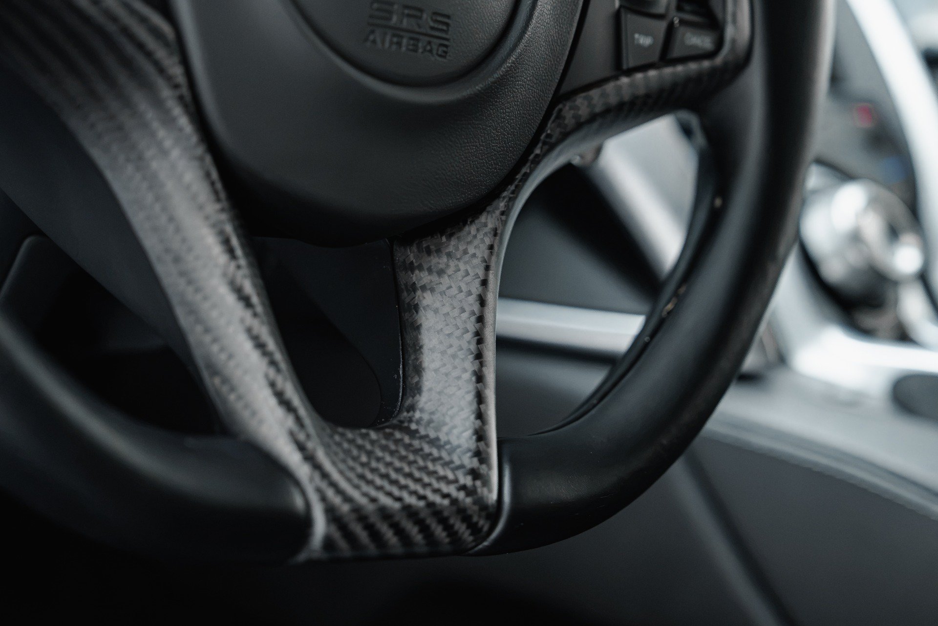 Used 2017 Acura NSX AWD/4WD image 39
