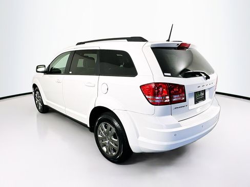 Used 2020 Dodge Journey SE image 5