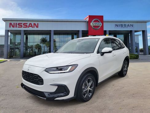 Used 2024 Honda HR-V EX-L image 9