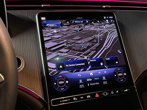 Used 2023 Mercedes-Benz EQE 500 4MATIC SUV image 34