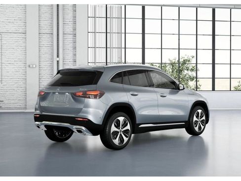 New 2026 Mercedes-Benz GLA 250 4MATIC image 21