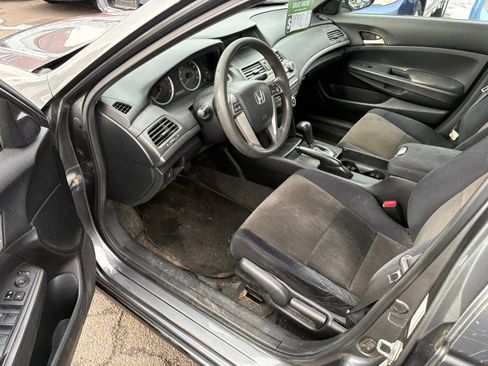 Used 2010 Honda Accord LX image 5