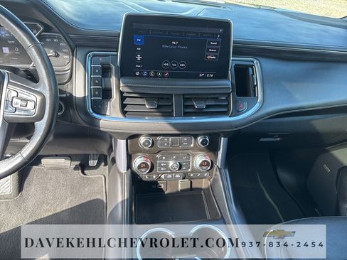 Used 2021 GMC Yukon XL SLT w/ SLT Premium Package image 20
