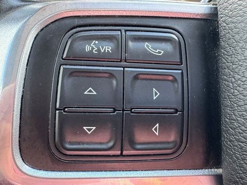 Used 2021 RAM 3500 Laramie AWD/4WD image 13