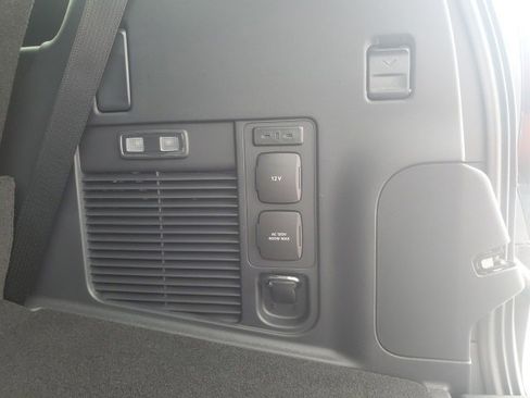 New 2025 Ford Expedition Platinum w/ Stealth Performance Package image 16