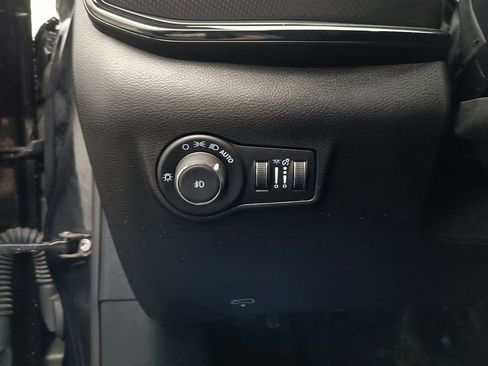 Used 2024 Jeep Compass Trailhawk image 25