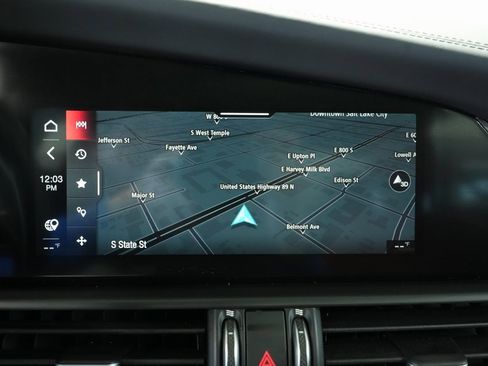 Used 2022 Alfa Romeo Giulia Veloce image 33