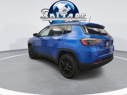 New 2026 Jeep Compass Latitude image 7