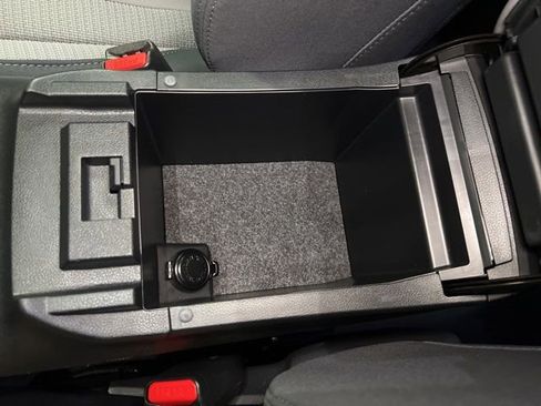 Certified 2025 Subaru Outback Premium image 29