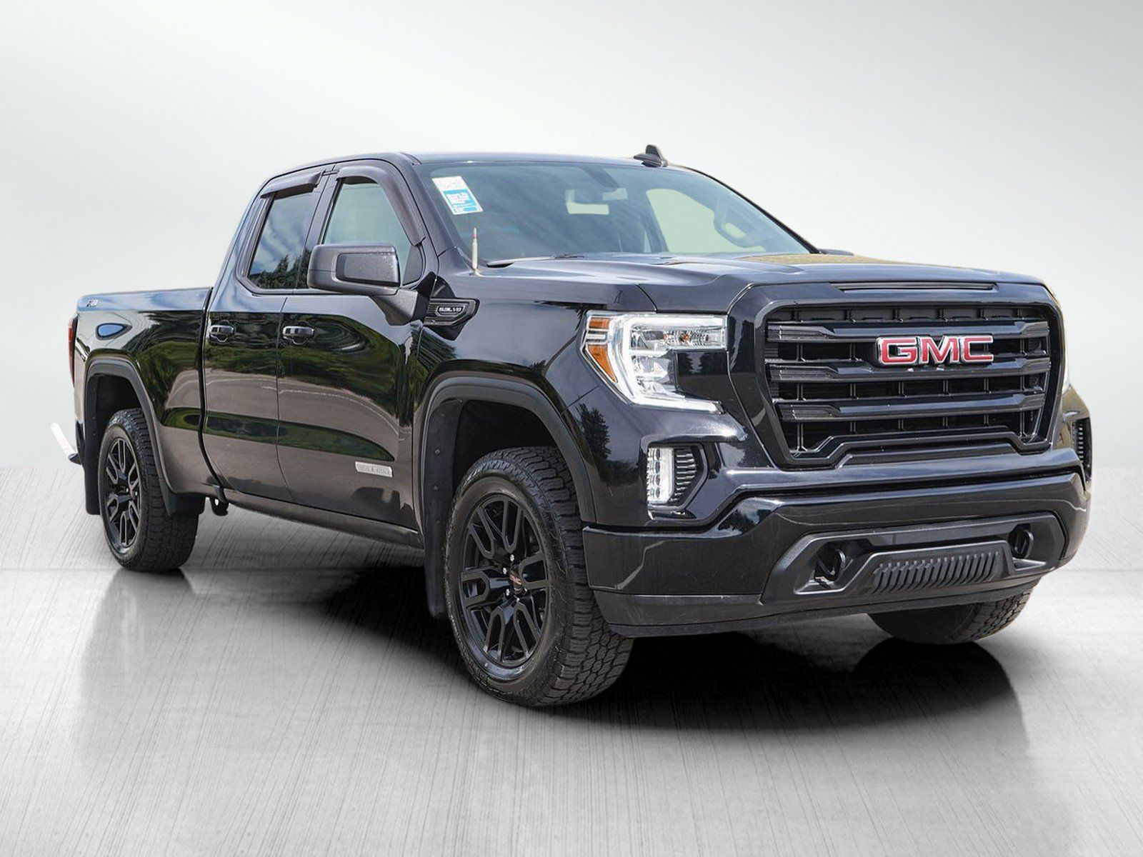 Used 2021 GMC Sierra 1500 Elevation w/ X31 Off-Road Package AWD/4WD image 7