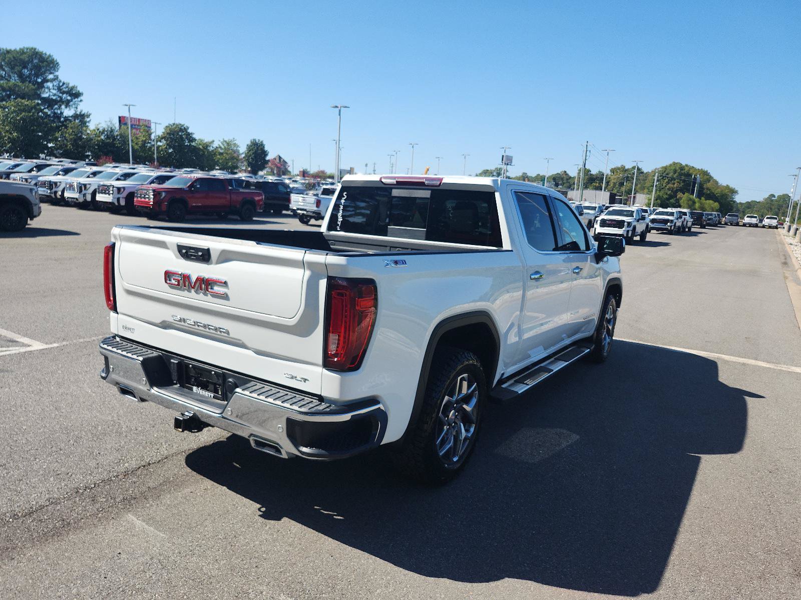 Used 2025 GMC Sierra 1500 SLT w/ SLT Premium Plus Package AWD/4WD image 3