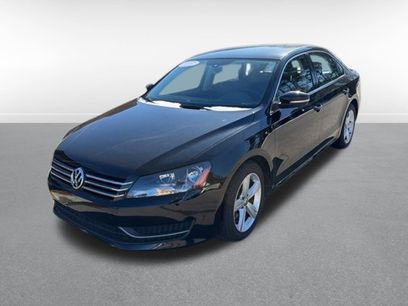 Used 2014 Volkswagen Passat 1.8T SE