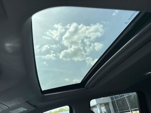 Used 2021 GMC Sierra 1500 SLT w/ SLT Premium Plus Package image 43