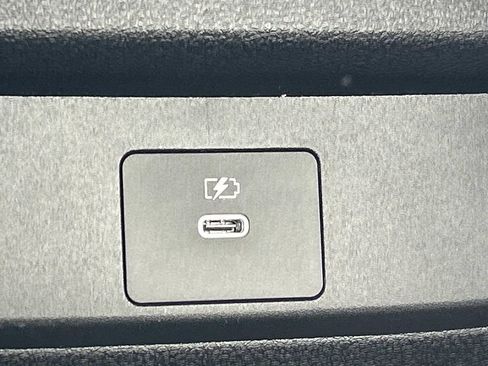 New 2026 Nissan Sentra SV w/ SV Convenience Package FWD image 19