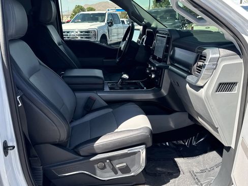 Certified 2022 Ford F150 Lariat w/ Max Trailer Tow Package AWD/4WD image 18