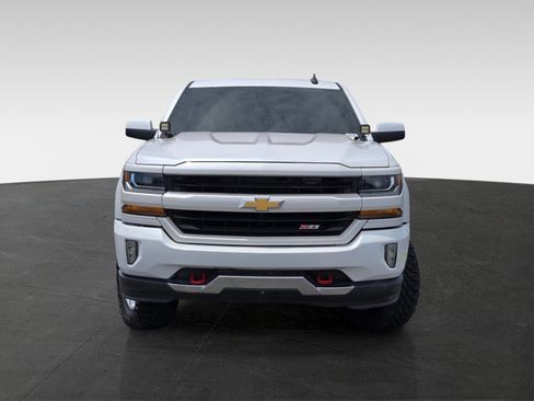 Used 2018 Chevrolet Silverado 1500 LT w/ All Star Edition AWD/4WD image 2