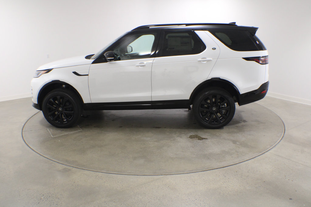 New 2026 Land Rover Discovery Limited Edition AWD/4WD image 3