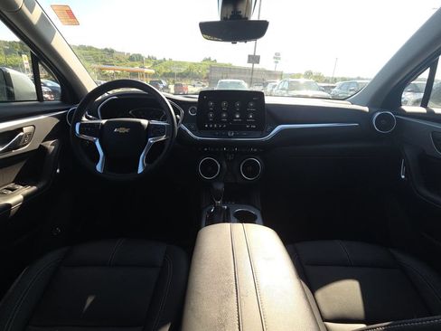 Used 2023 Chevrolet Blazer LT w/ Sound & Technology Package FWD image 29