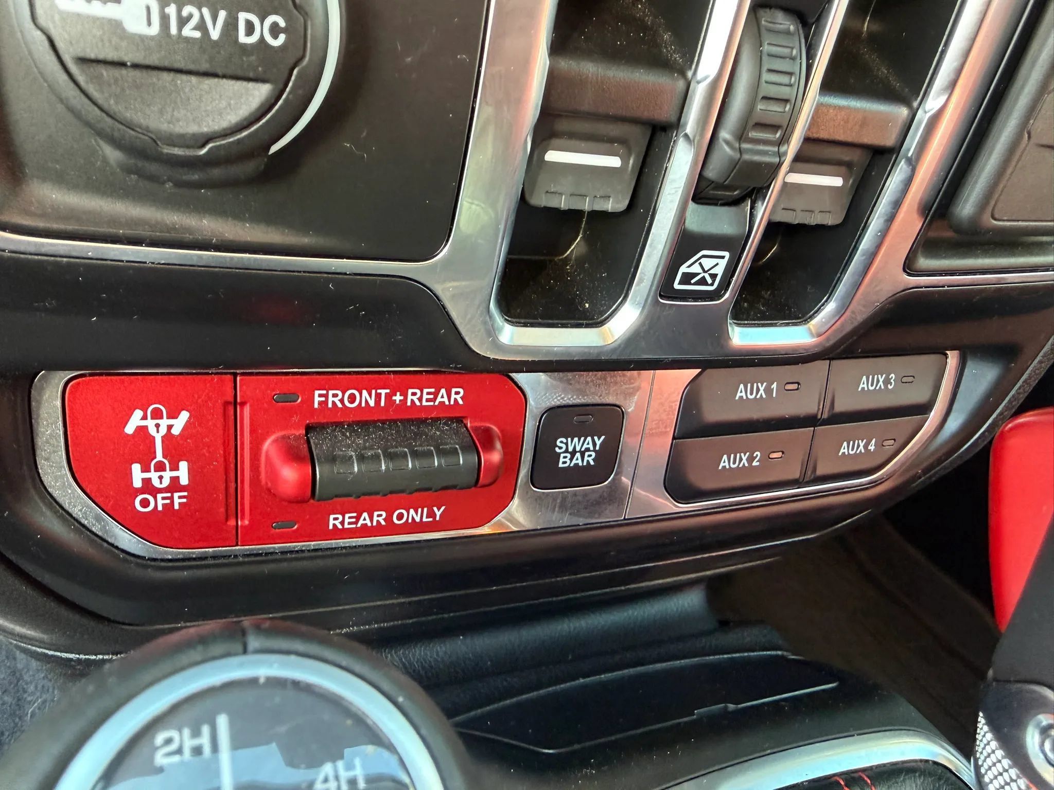 Used 2023 Jeep Wrangler Unlimited Rubicon 4xe AWD/4WD image 19