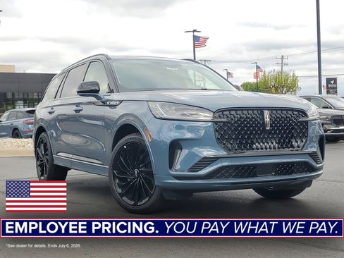 New 2026 Lincoln Aviator Reserve AWD/4WD image 1
