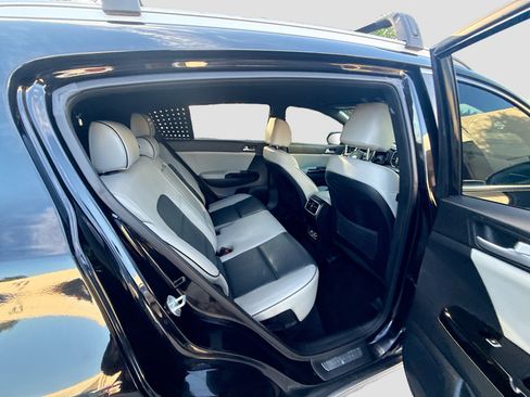 Used 2018 Kia Sportage EX w/ EX Sport Appearance Package FWD image 26