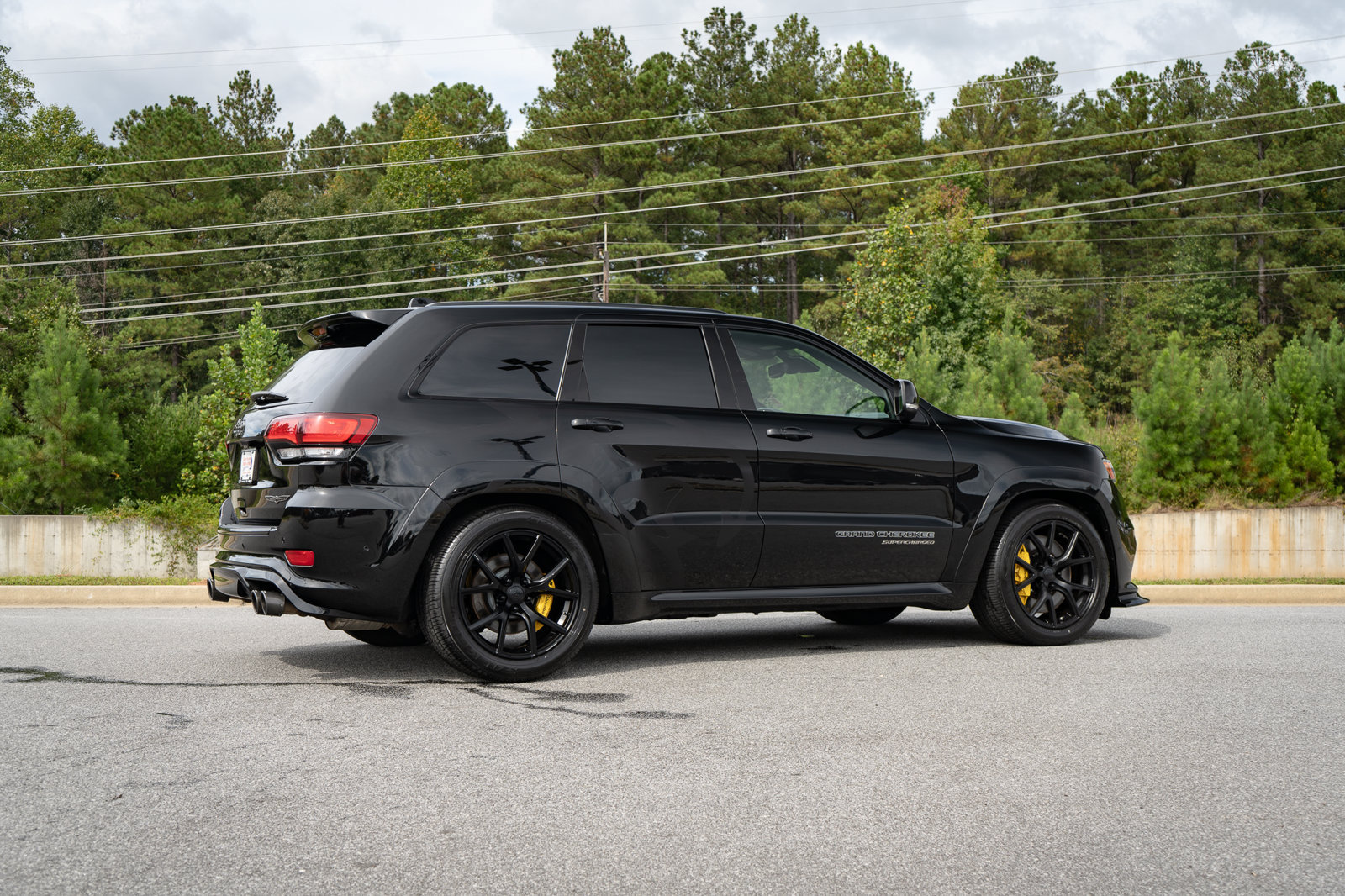 Used 2018 Jeep Grand Cherokee Trackhawk AWD/4WD image 21