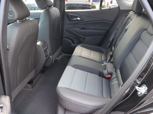 New 2026 Chevrolet Trax LT w/ LT Convenience Package FWD image 19
