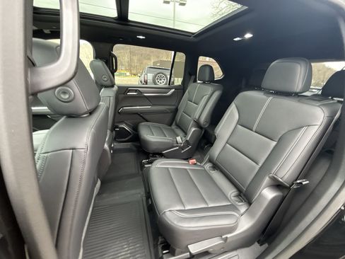 New 2025 GMC Acadia Elevation w/ Elevation Premium Package image 62