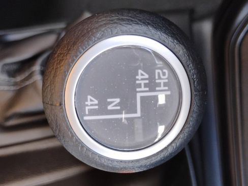 New 2025 Jeep Gladiator Sport image 31