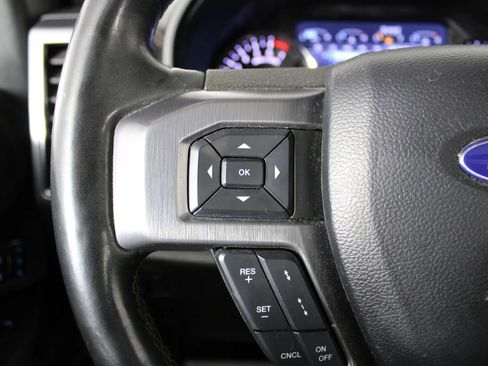 Used 2020 Ford Expedition Max Platinum AWD/4WD image 18