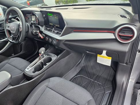 New 2026 Chevrolet Trax RS w/ Sunroof Package image 36