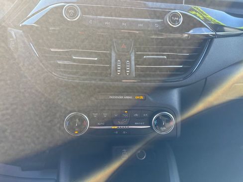 Used 2025 Ford Escape ST-Line image 20