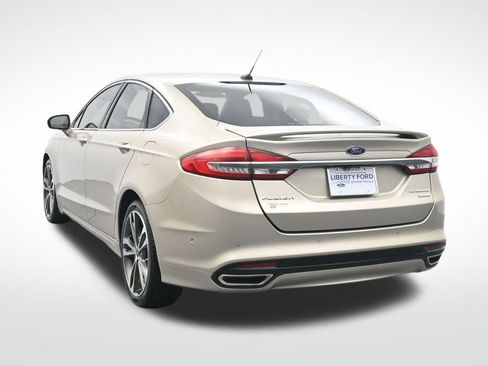 Used 2017 Ford Fusion Titanium image 8