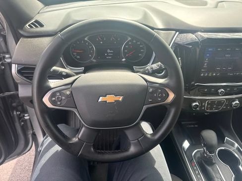 Certified 2023 Chevrolet Traverse LT FWD image 10