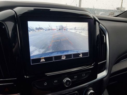 Used 2022 Chevrolet Traverse LT w/ LPO, Floor Liner Package image 22